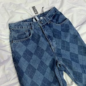 RAGGED Printed Denim Pants